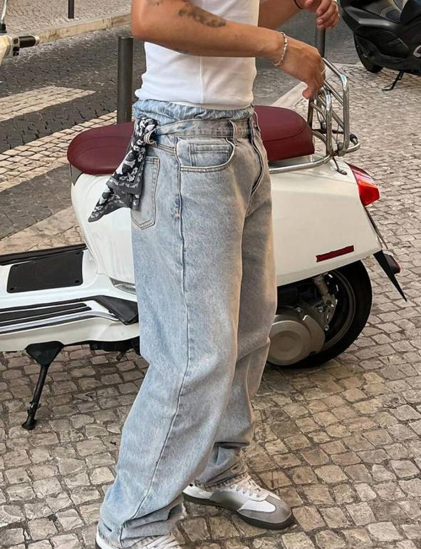 Jeans color claro