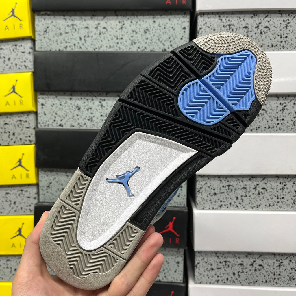 Jordan 4 university blue