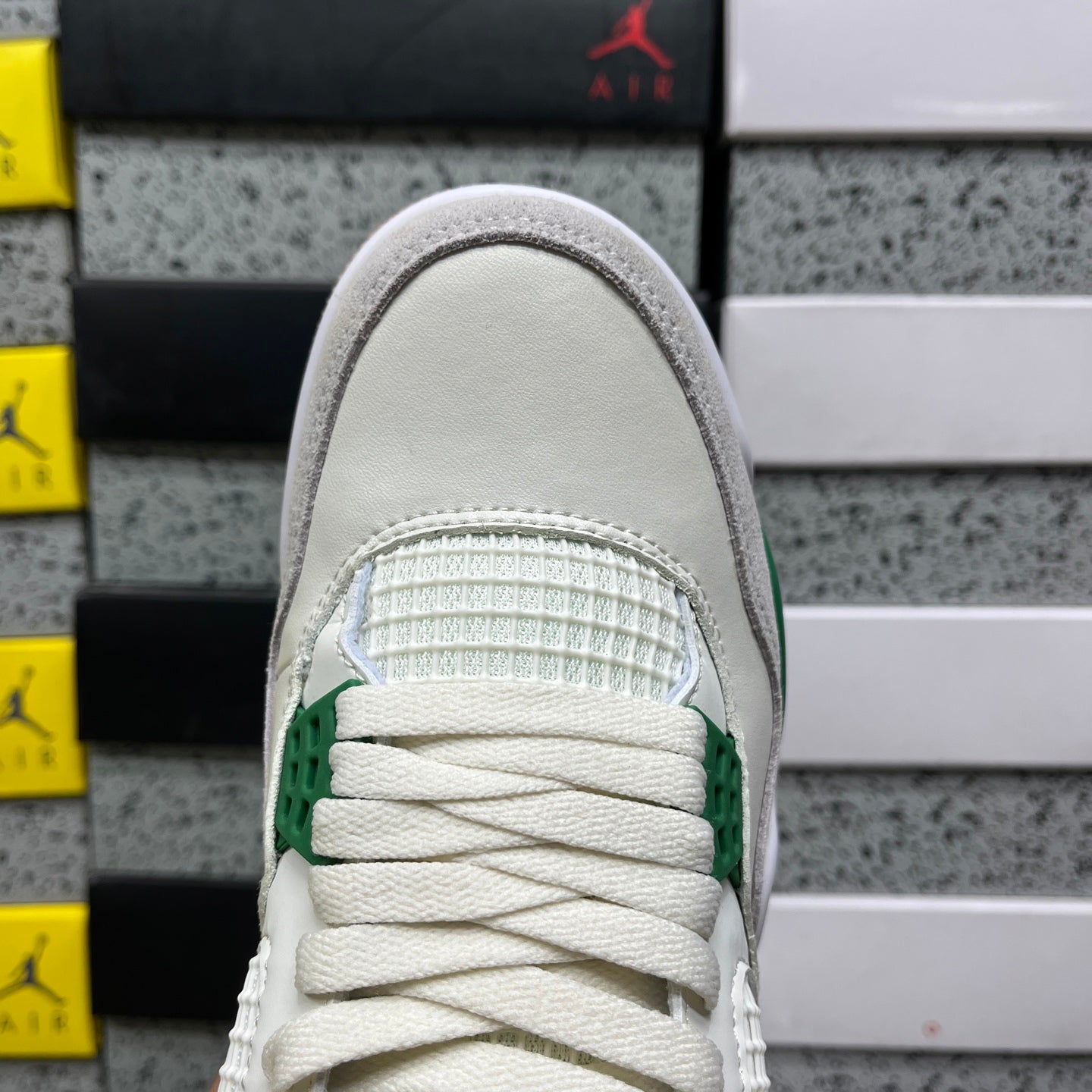 Jordan 4 sb pine green