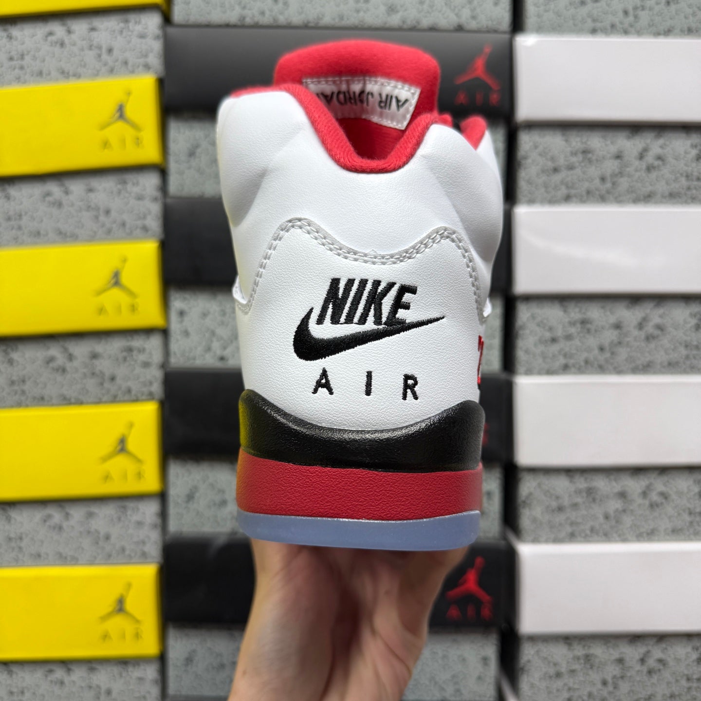 jordan 5 fire red